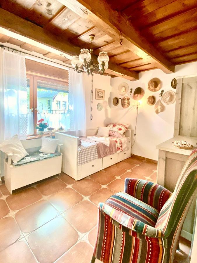 Lavender Cottage Balatongyorok Luaran gambar
